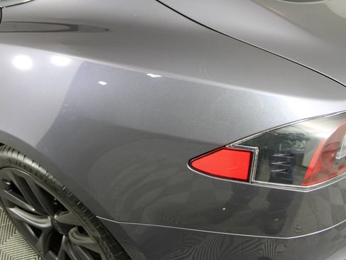Used 2021 Tesla Model S Plaid image 28