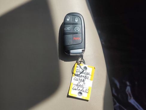 Used 2020 Dodge Durango Citadel w/ Technology Group AWD/4WD image 23