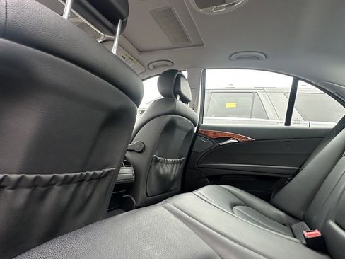 Used 2007 Mercedes-Benz E 350 4MATIC Sedan image 7