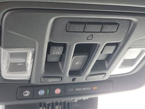 New 2026 Chevrolet Silverado 1500 High Country AWD/4WD image 34