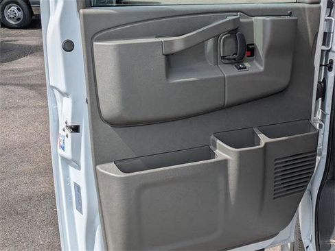 New 2025 Chevrolet Express 3500 w/ Power Convenience Package image 12