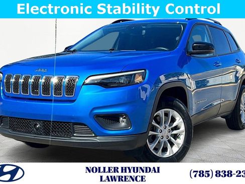 Used 2022 Jeep Cherokee Latitude Lux image 1