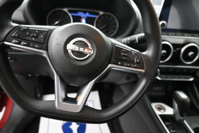 Used 2024 Nissan Sentra SV FWD image 11