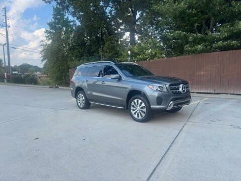Used 2017 Mercedes-Benz GLS 450 4MATIC image 3