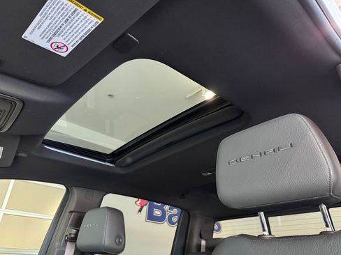 Certified 2023 GMC Sierra 3500 Denali w/ Technology Package image 22