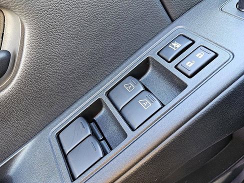 New 2026 Nissan Frontier SV image 30