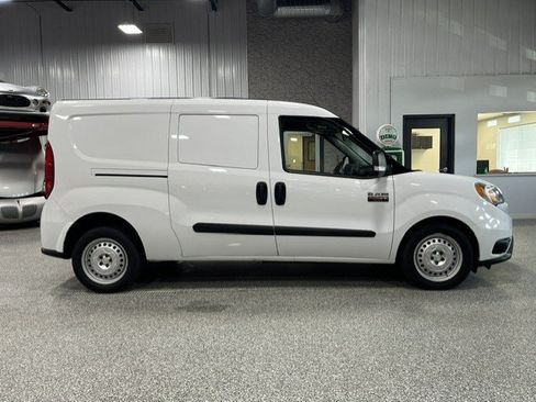 Used 2022 RAM ProMaster City Tradesman FWD image 7