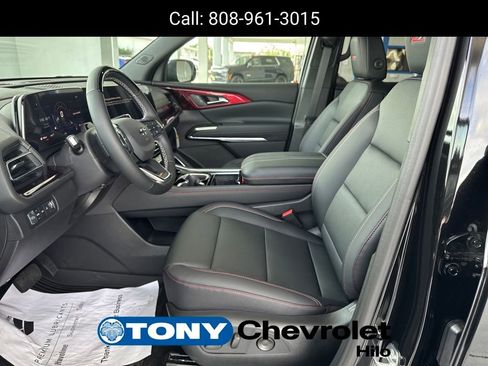 New 2026 Chevrolet Traverse Z71 w/ Enhanced Driving Package image 9