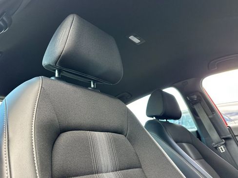 Used 2025 Honda Civic Sport image 17