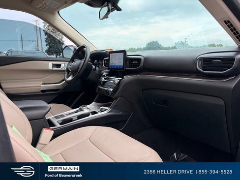 Used 2023 Ford Explorer Limited RWD image 5