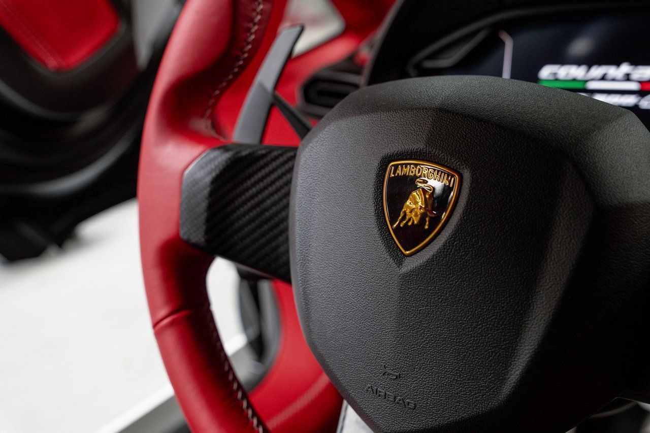Used 2022 Lamborghini Aventador Countach AWD/4WD image 47