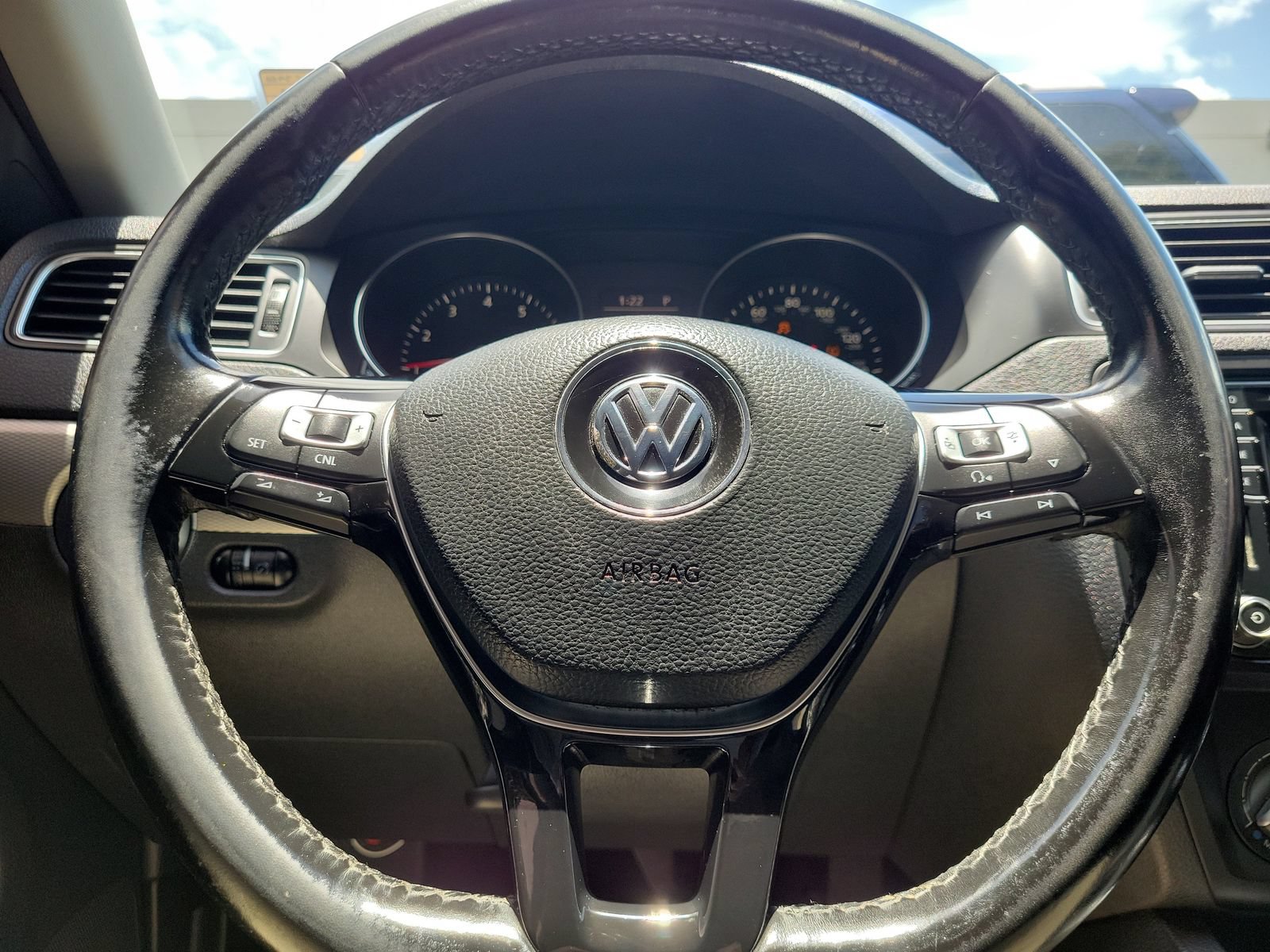 Used 2018 Volkswagen Jetta SE FWD image 20