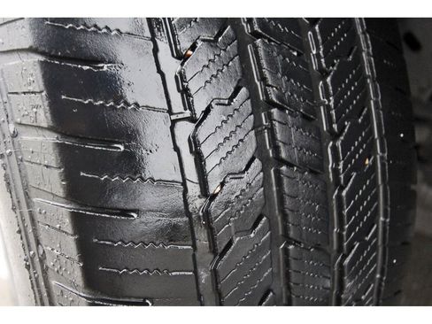 Used 2023 Ford Expedition Limited image 32