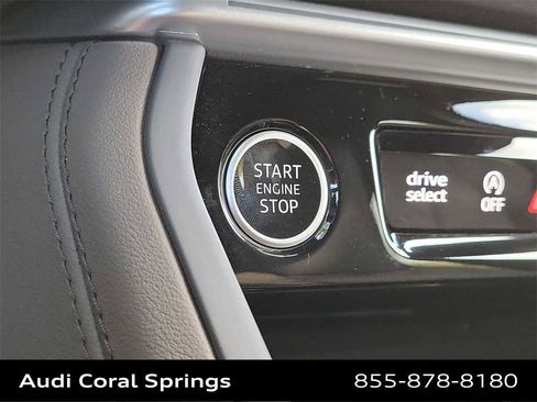 Certified 2025 Audi Q5 Prestige image 27