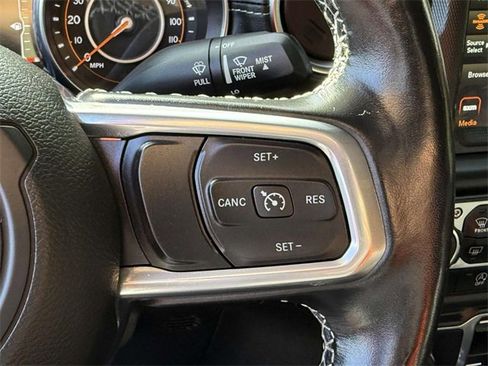 Used 2022 Jeep Gladiator Overland w/ Popular Equipment Package image 19