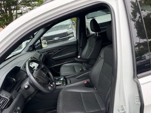 Used 2021 Honda Passport Elite image 11
