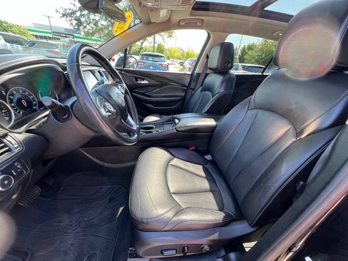 Used 2018 Buick Envision Premium AWD/4WD image 18
