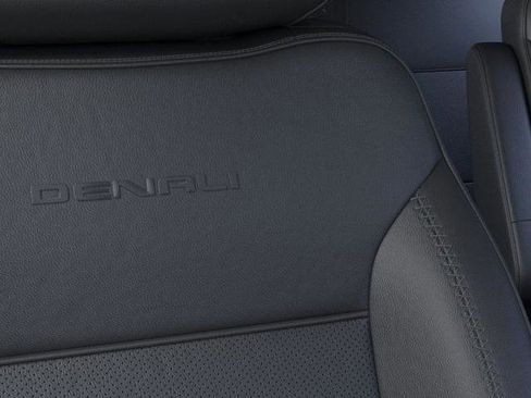 New 2026 GMC Yukon Denali w/ Denali Reserve Package image 21