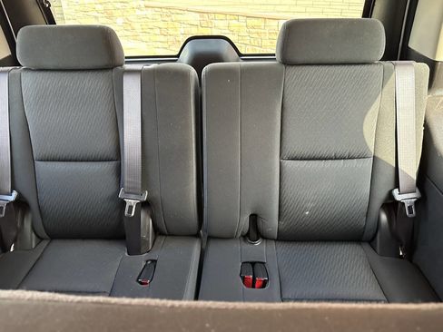 Used 2012 Chevrolet Tahoe LS image 13