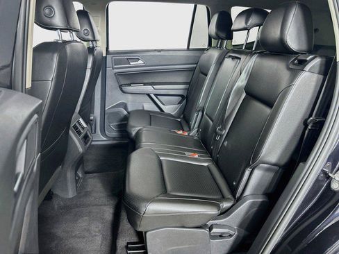 Used 2018 Volkswagen Atlas SE AWD/4WD image 24