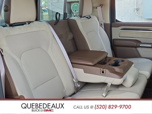 Used 2019 RAM 1500 Laramie AWD/4WD image 28