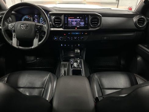 Used 2019 Toyota Tacoma TRD Pro image 24