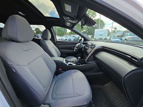 Used 2022 Hyundai Santa Cruz SEL Premium AWD/4WD image 8