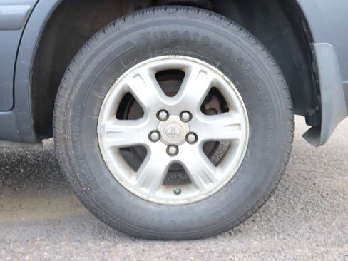 Used 2003 Toyota Highlander Limited image 9