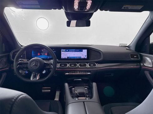 Used 2025 Mercedes-Benz GLE 53 AMG AMG GLE 53 image 3