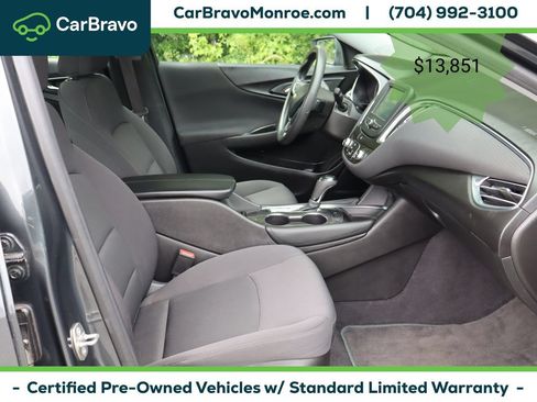 Certified 2017 Chevrolet Malibu LT FWD image 39