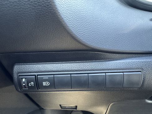 Used 2026 Toyota Corolla SE image 33