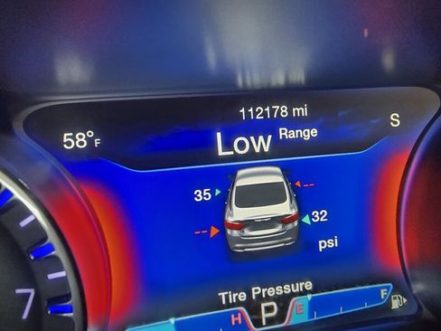 Used 2016 Chrysler 200 C w/ Navigation & Sound Group I image 21