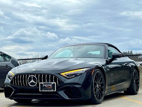 Used 2022 Mercedes-Benz SL 55 AMG 4MATIC image 3