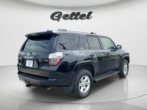Used 2024 Toyota 4Runner SR5 Premium image 11
