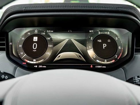 Used 2024 Land Rover Range Rover Sport Dynamic SE image 17