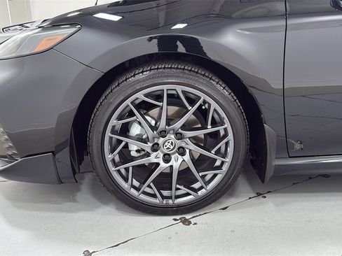 Certified 2025 Toyota Camry SE image 24