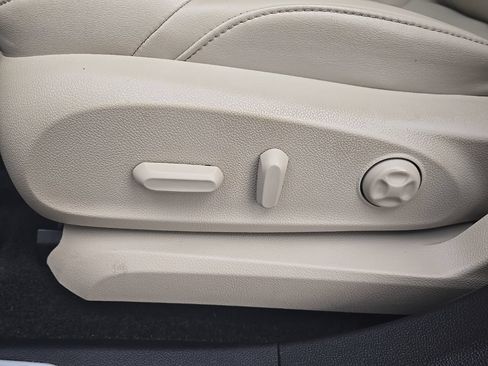 Used 2020 Buick Envision Preferred FWD image 14