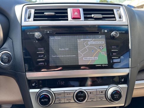 Used 2016 Subaru Outback 3.6R Limited image 17