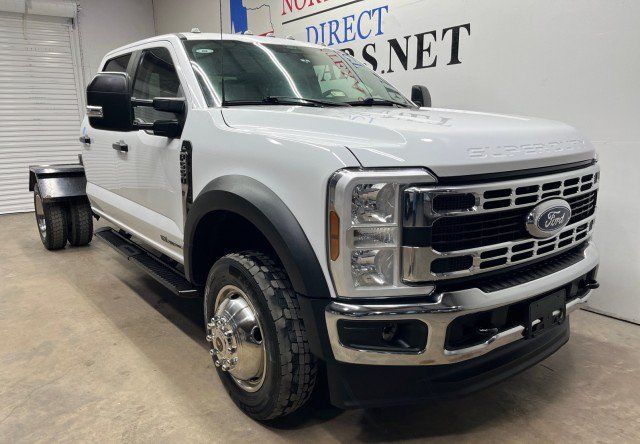 Used 2024 Ford F550 4x4 Crew Cab Super Duty image 2