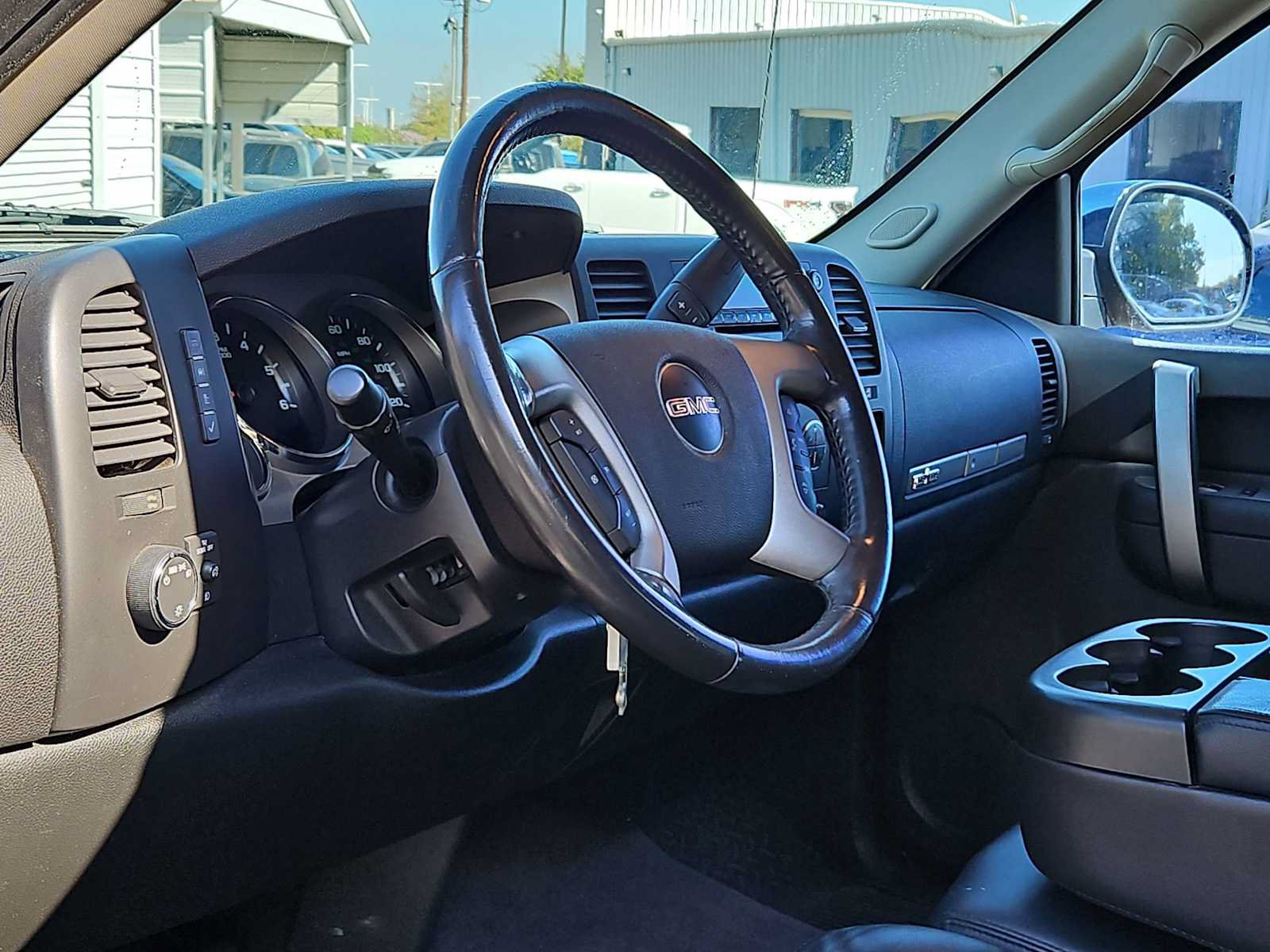 Used 2010 GMC Sierra 1500 SLE w/ Texas Edition RWD image 2