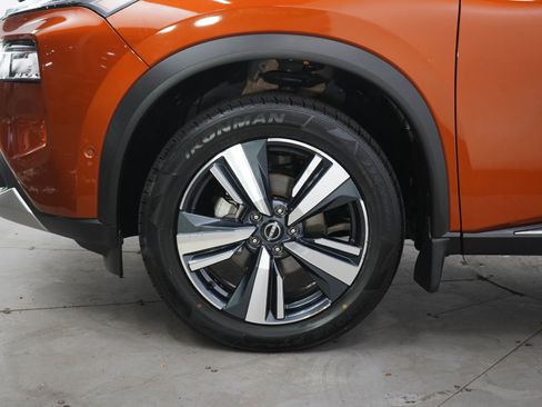 Used 2023 Nissan Rogue Platinum w/ Platinum Premium Package AWD/4WD image 30