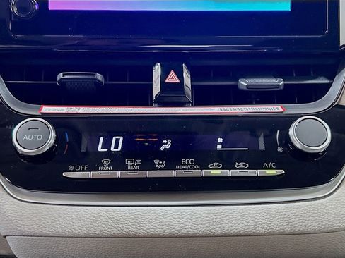 Used 2026 Toyota Corolla LE image 13