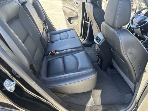 Used 2022 Chevrolet Equinox RS w/ RS Leather Package image 11