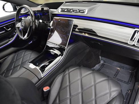 Used 2024 Mercedes-Benz Maybach S 680 4MATIC image 18