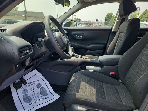 New 2025 Honda HR-V LX image 7