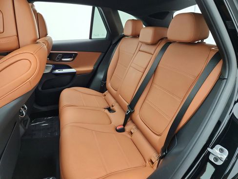 Certified 2026 Mercedes-Benz GLC 300 image 22