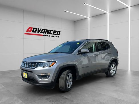 Used 2020 Jeep Compass Latitude AWD/4WD image 3