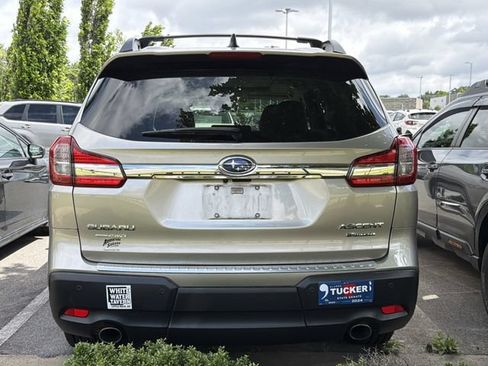 Used 2019 Subaru Ascent Limited AWD/4WD image 5