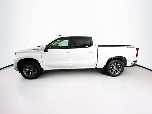 Used 2024 Chevrolet Silverado 1500 LT AWD/4WD image 4