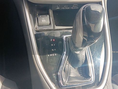 Used 2025 Subaru Outback Premium image 17